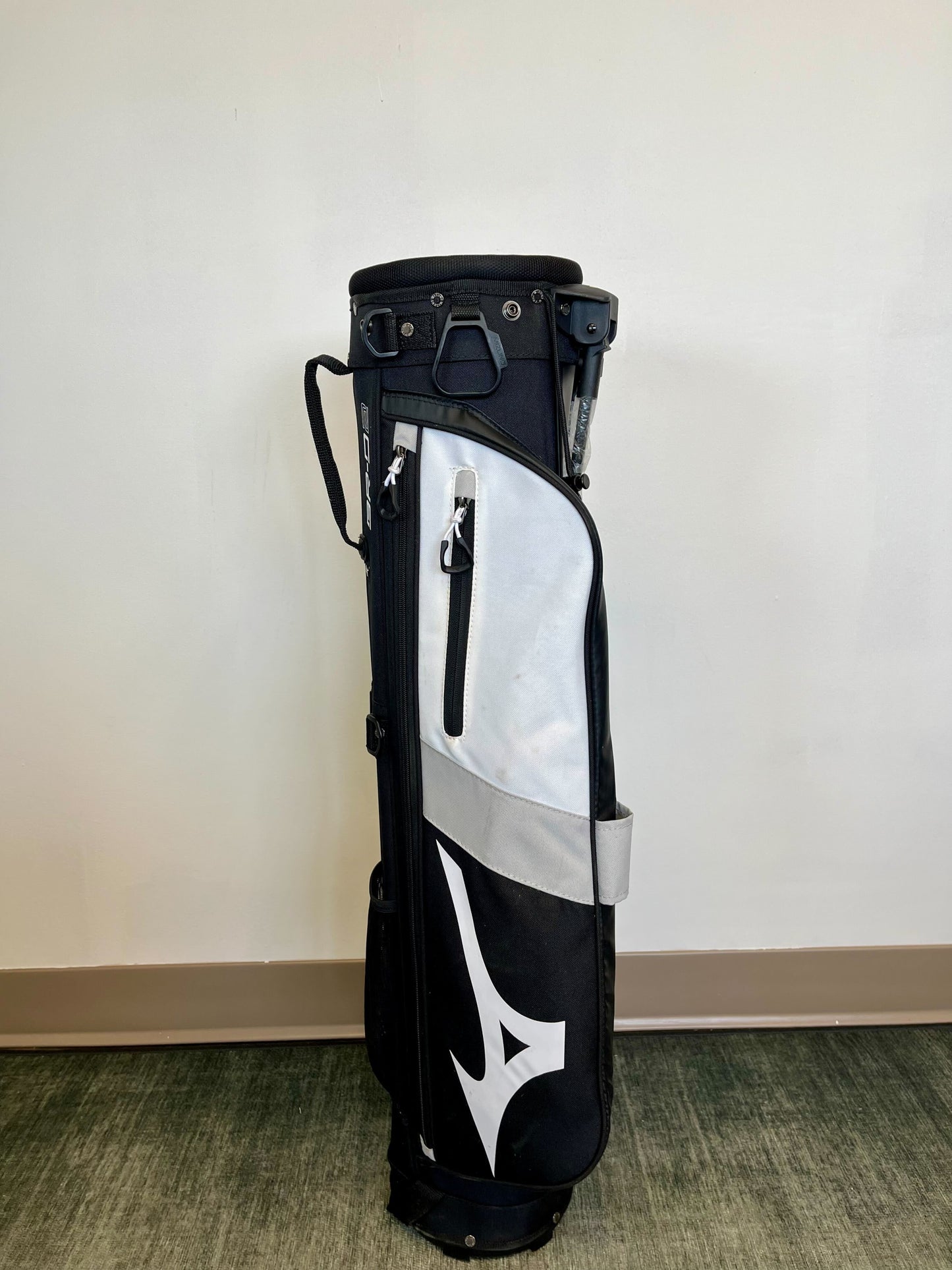 Mizuno BR-D2 Carry Sunday Golf Bag 2 Dividers/3 pockets with Strap-Next Round