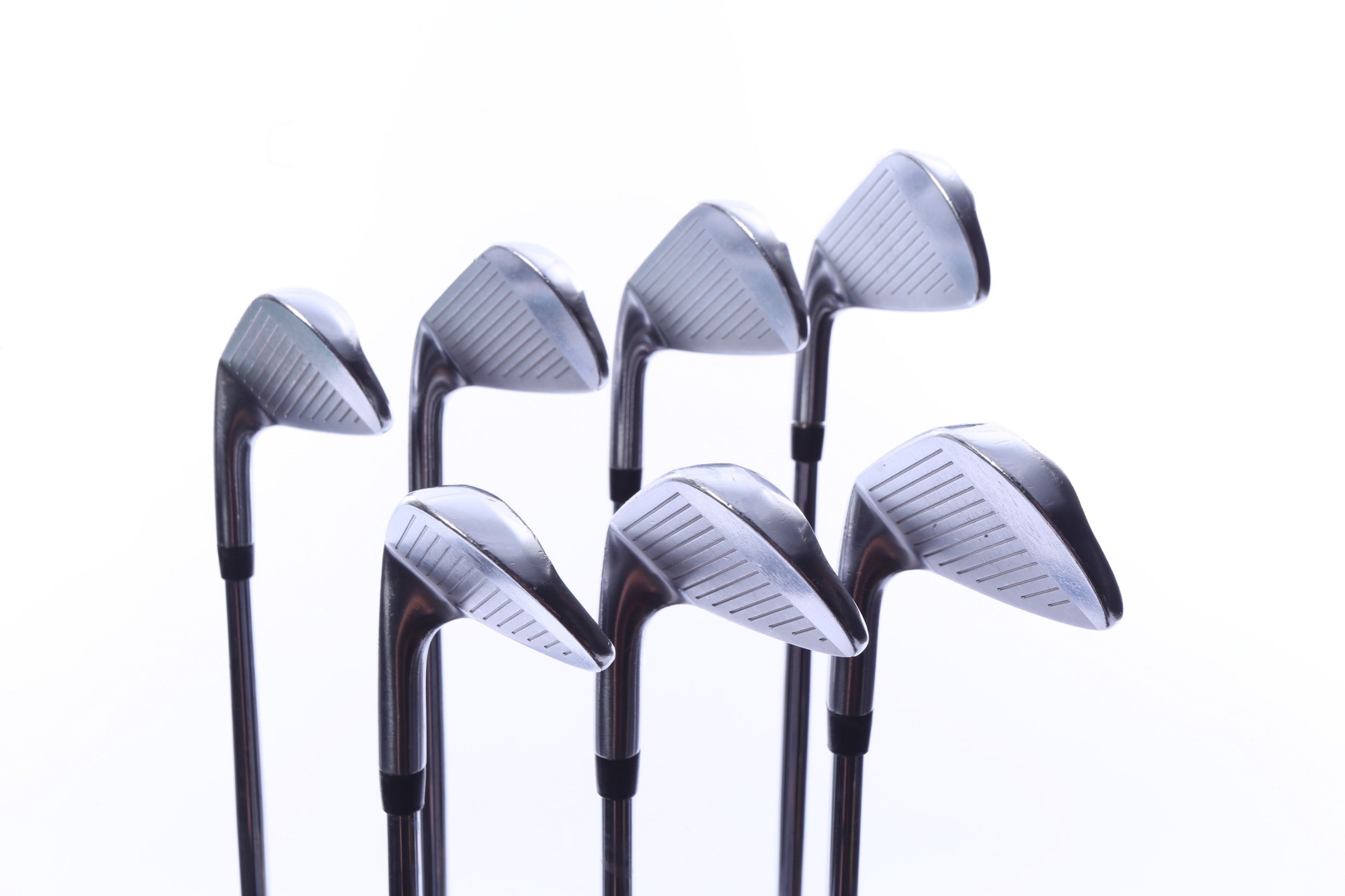 Used Mizuno JPX 825 Pro Iron Set - Right-Handed - 4-PW - Stiff Flex