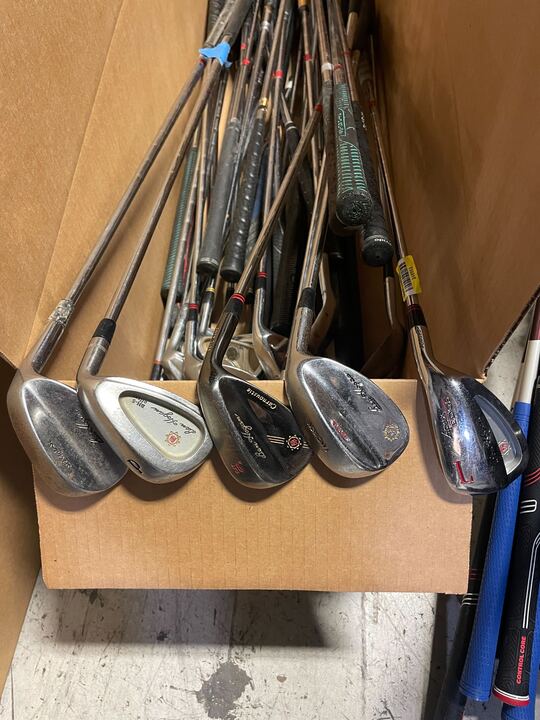 Wholesale Lot of 40 Assorted Ben Hogan Wedges-Next Round