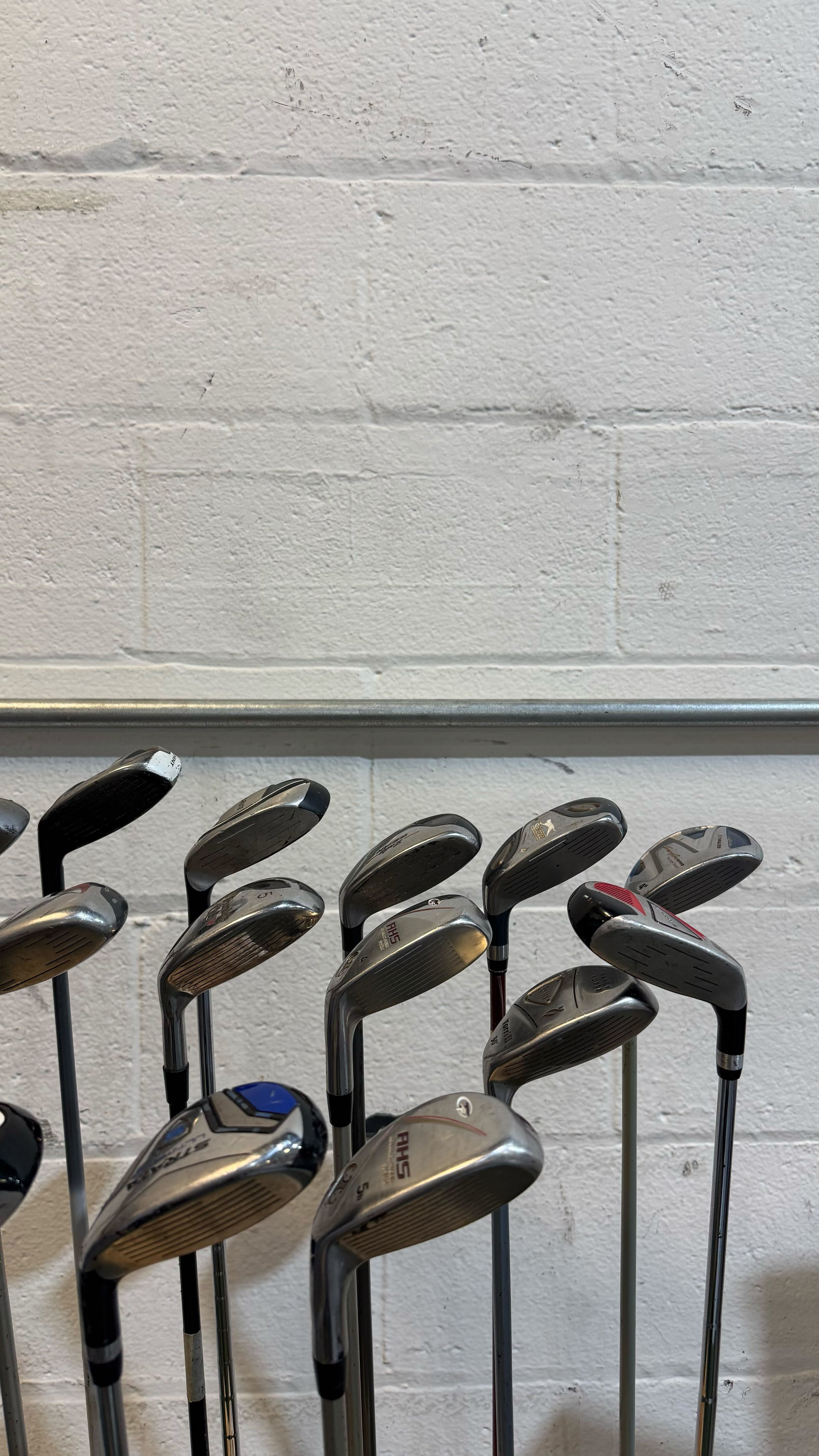 Wholesale Lot of 40 Golf Clubs - Assorted Hybrids-Next Round
