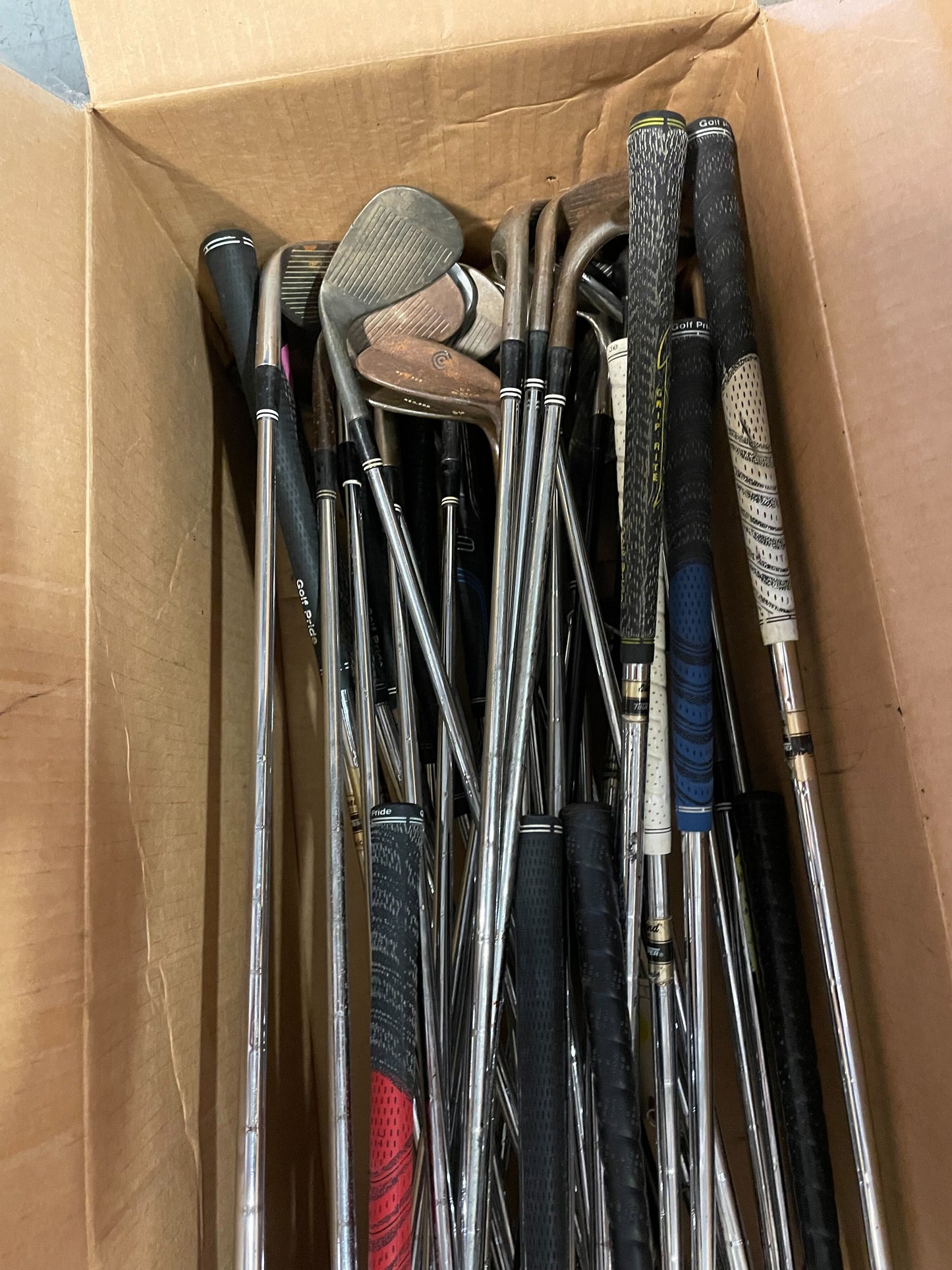Wholesale Lot of 50 Cleveland 588 Tour Action, Reg 588 Wedges