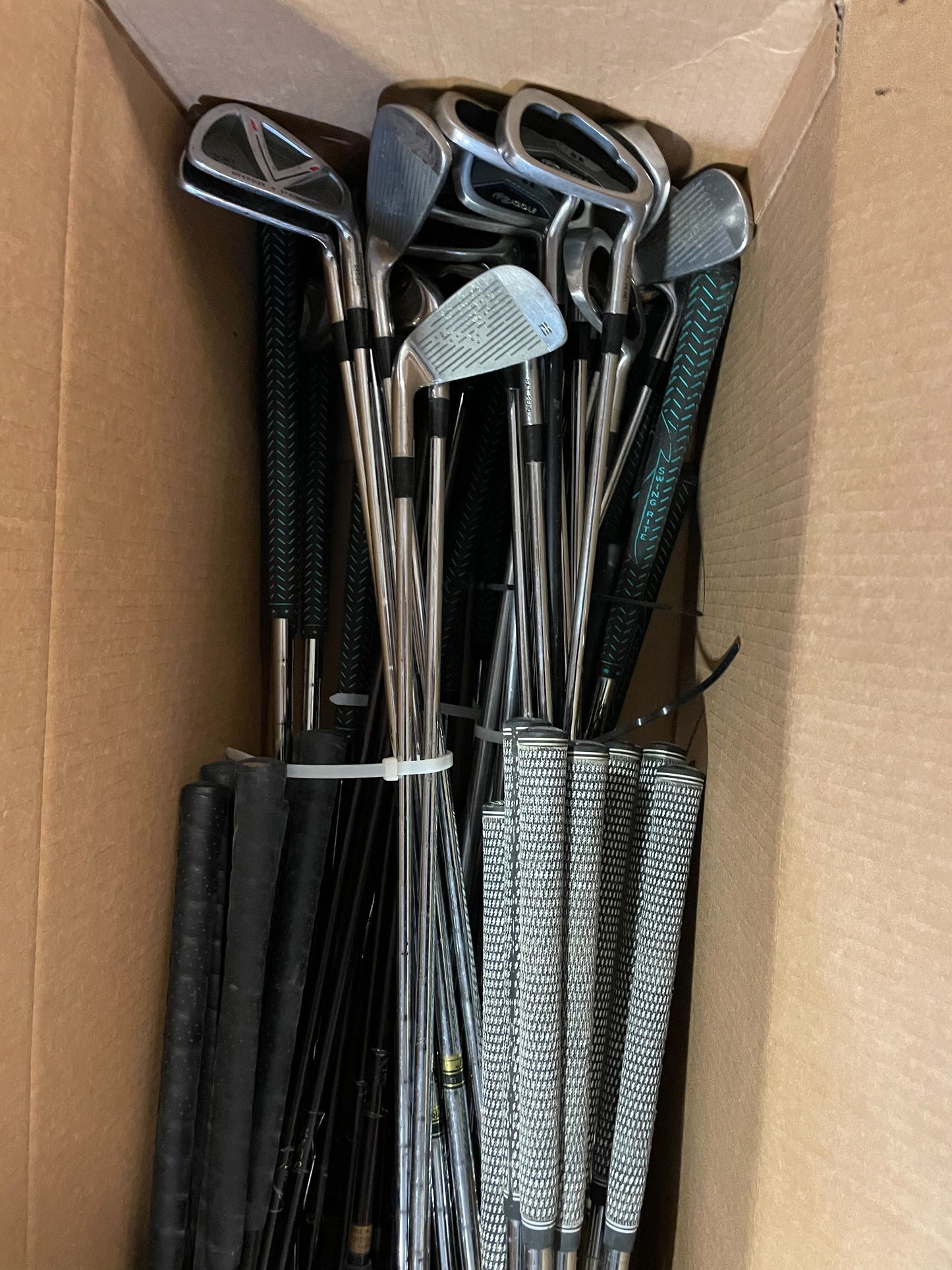 Wilson Mixed Iron Set - Right/Left - Iron Set - Various Flex-Next Round