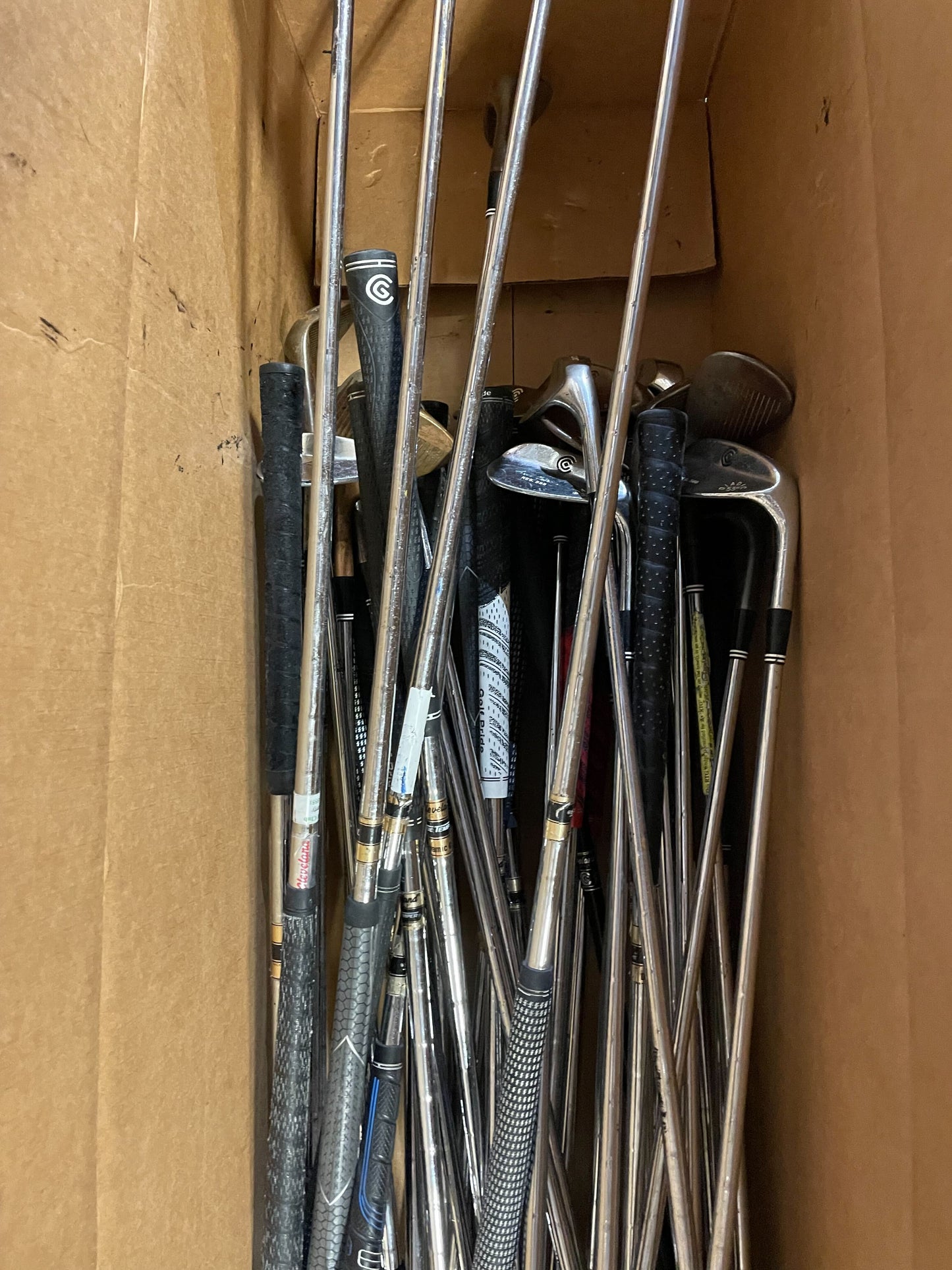 Wholesale Lot of 50 Cleveland 588 Tour Action & Reg 588 Wedges