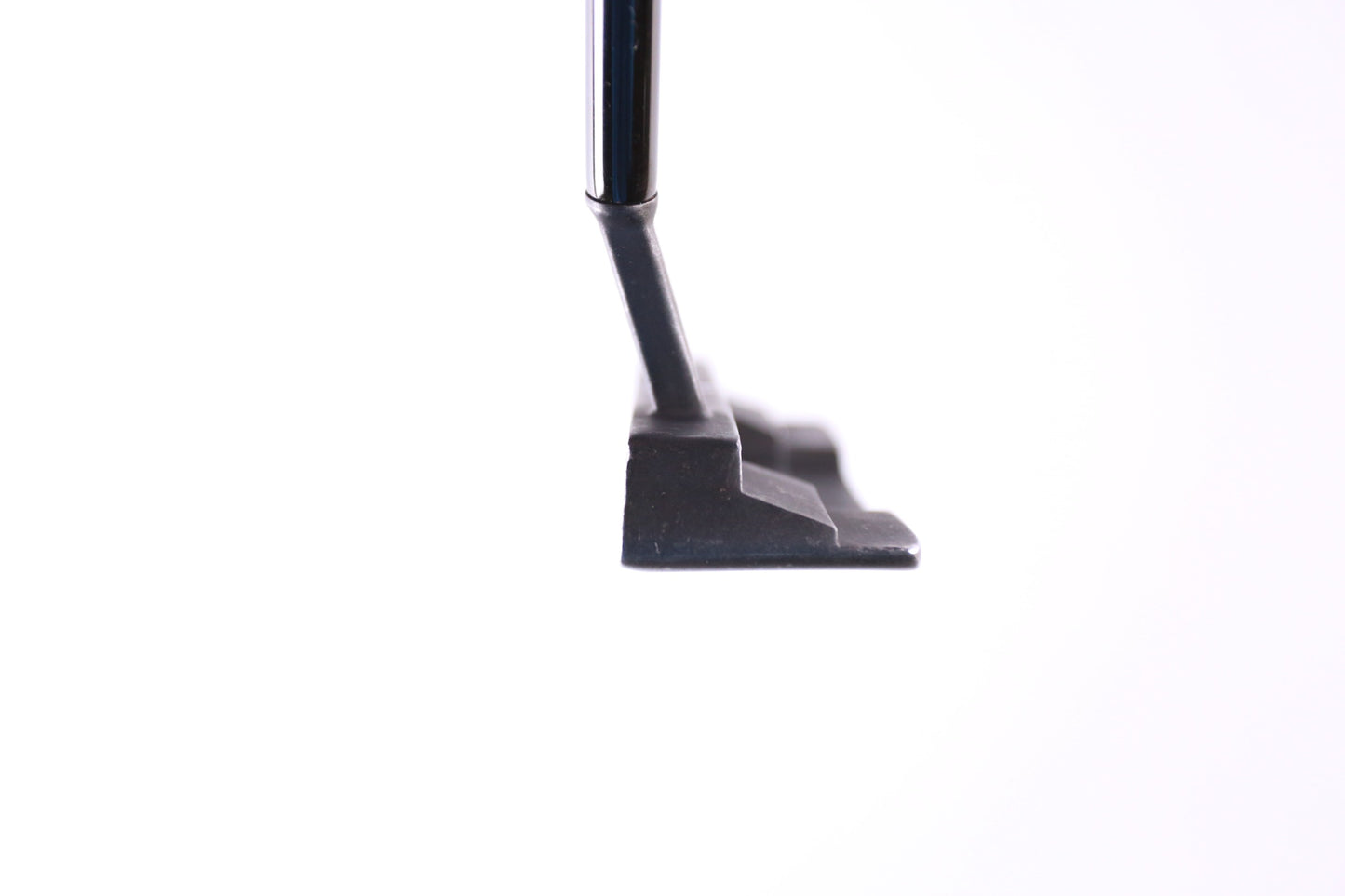 Used Cleveland Frontline 8.0 Single Bend Putter - Right-Handed - 35.25 in - Blade-Next Round