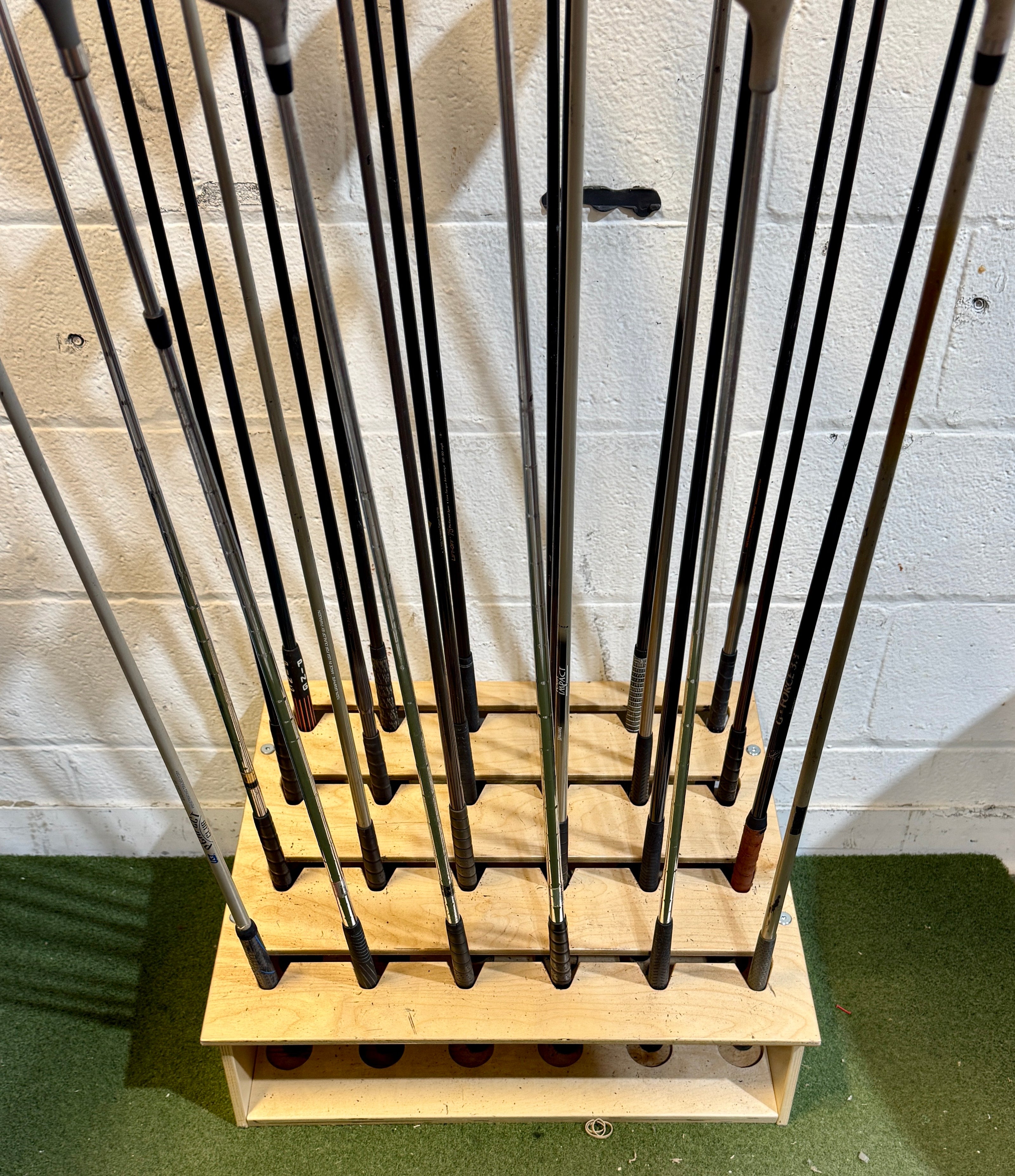 Wholesale Lot of 30 Golf Clubs - Assorted Drivers - Various Lofts/Lengths/Flexes