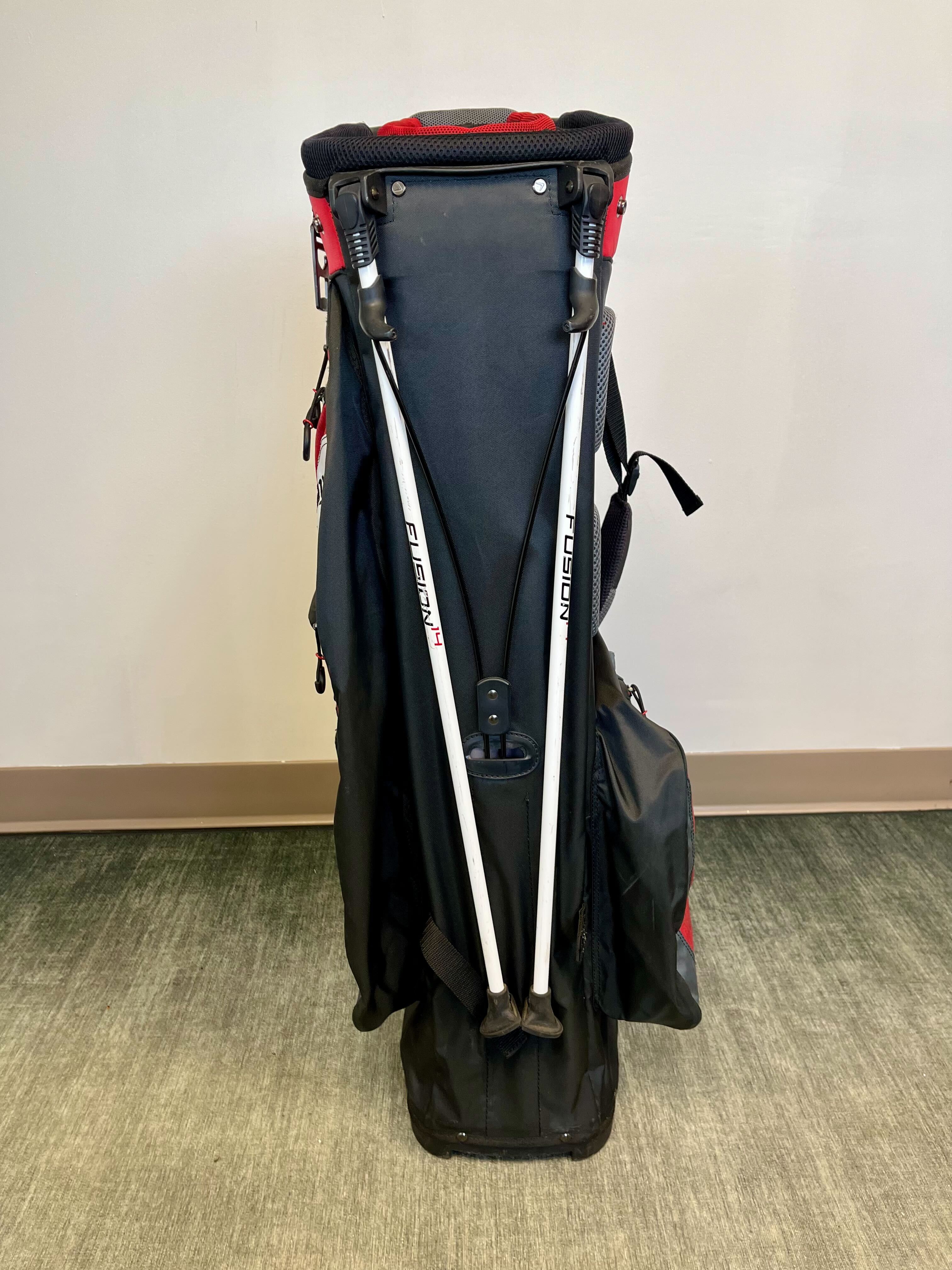 Callaway Fusion 14 Springfield G&CC Stand Bag 14 Dividers/6 Pockets with Strap-Next Round