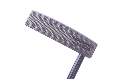 Used Titleist Scotty Cameron GoLo 5 Putter - Left-Handed - 33 in - Mallet
