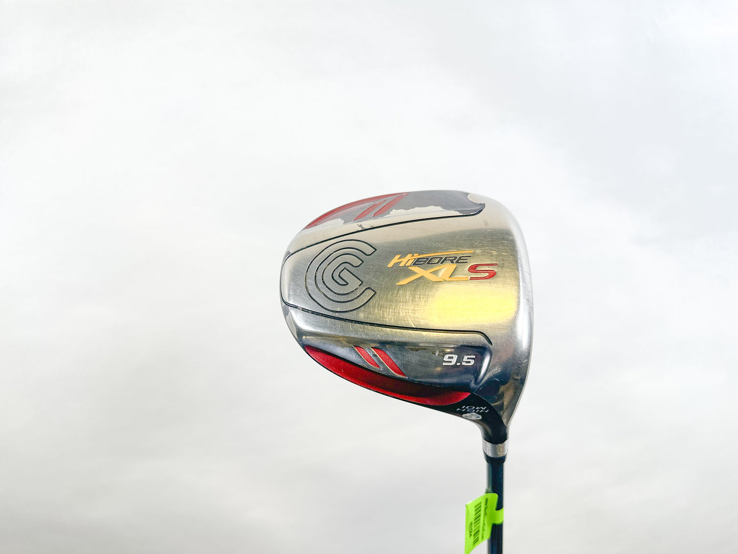 Used Cleveland HiBore XLS Standard Driver - Right-Handed - 9.5 Degrees - Stiff Flex-Next Round