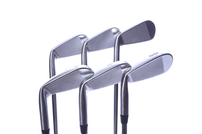 Used Titleist 620 CB Iron Set - Right-Handed - 5-PW - Stiff Flex