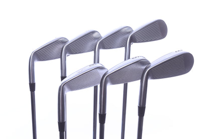 Used Mizuno JPX 925 Hot Metal Pro Iron Set - Right-Handed - 4-PW - Stiff Flex