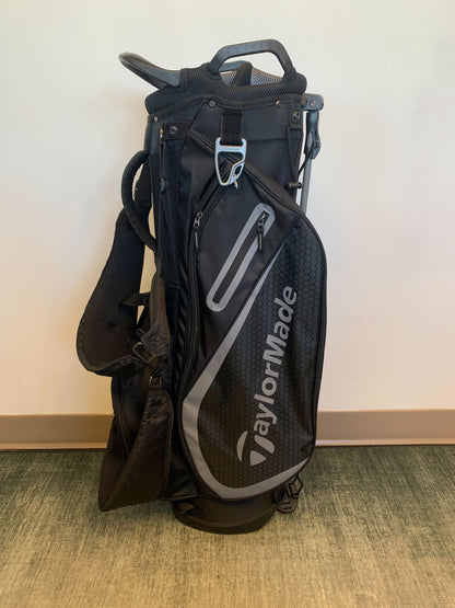 TaylorMade FlexTech Stand Bag Black 7 Dividers w/ Strap and Rain Cover-Next Round