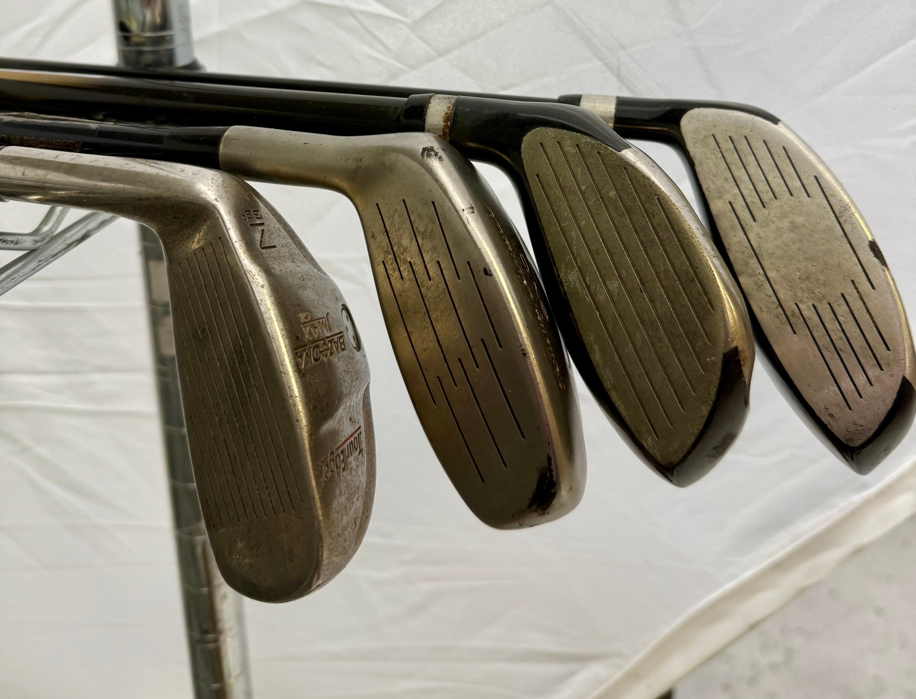 Wholesale Lot of 30 Golf Clubs - Assorted Fairway Woods & Hybrids-Next Round