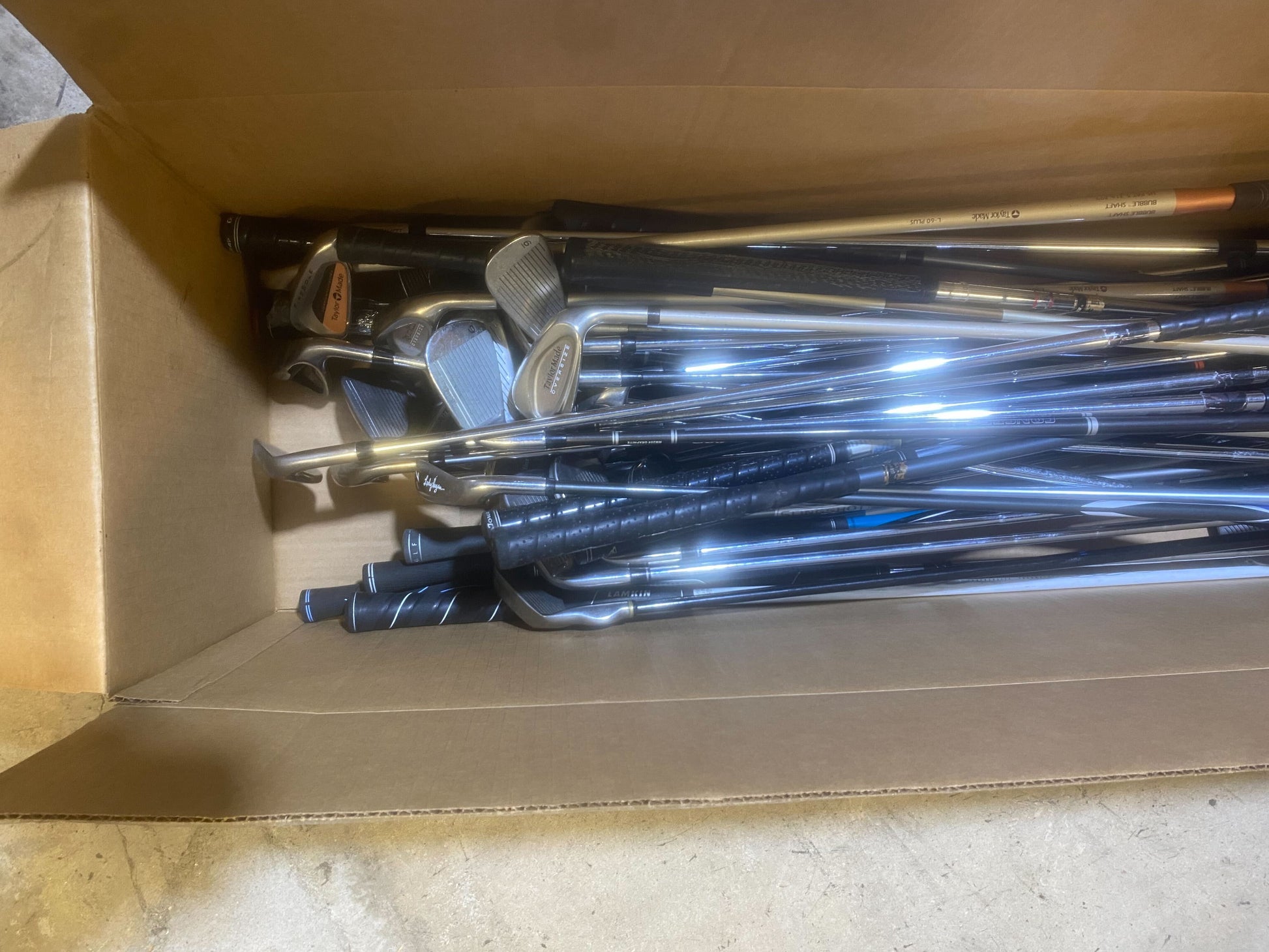 Wholesale Lot of 50 Assorted Single Irons. TaylorMade, Hogan, Top Flite-Next Round
