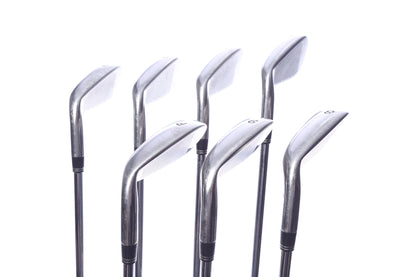 Used TaylorMade r7 Iron Set - Right-Handed - 4-PW - Stiff Flex