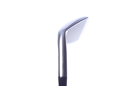 Used Mizuno JPX 925 Hot Metal Pitching Wedge - Right-Handed - 42 Degrees - Regular Flex
