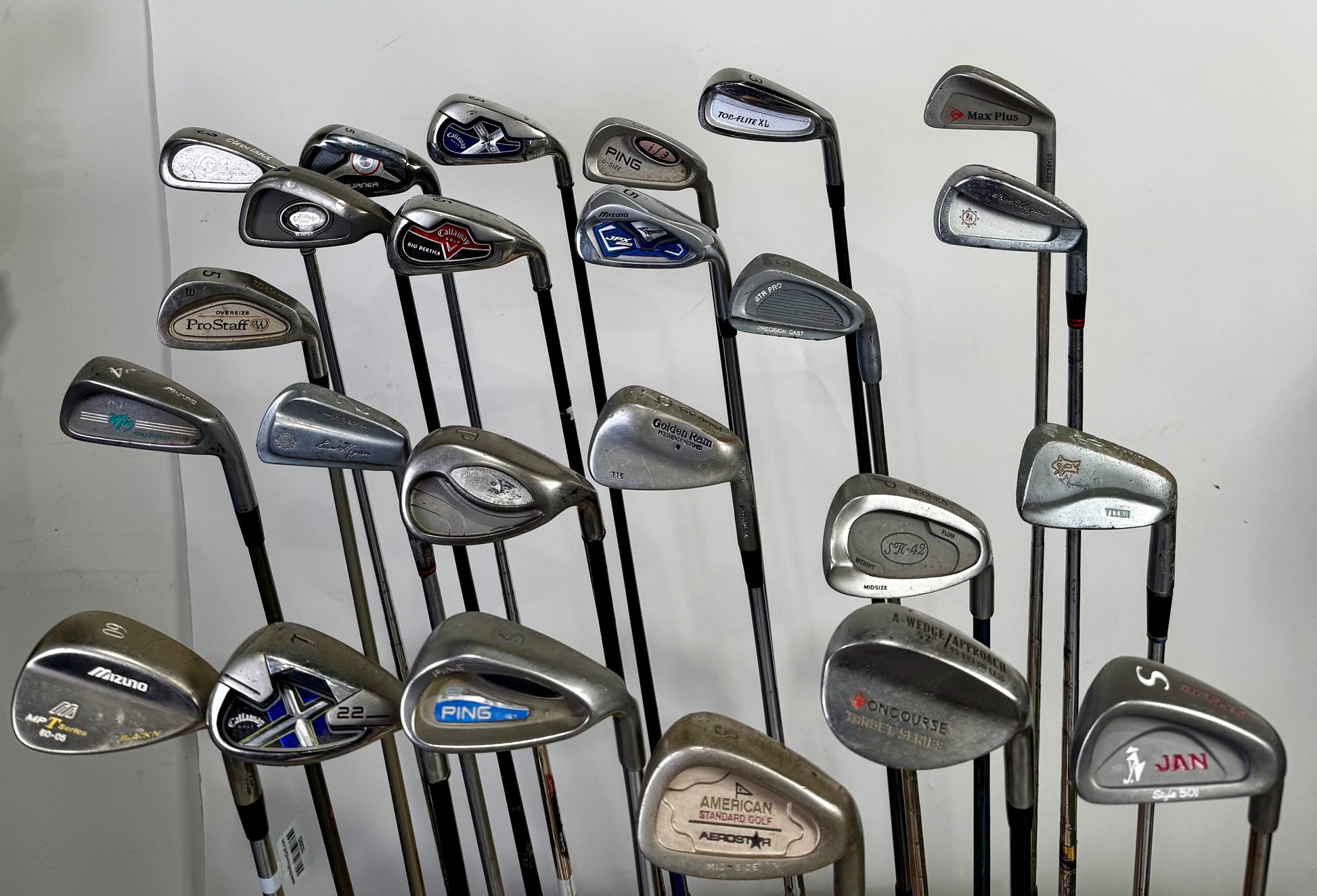 Wholesale Lot of 24 Golf Clubs - Right Handed - Assorted brands and Flexes-Next Round
