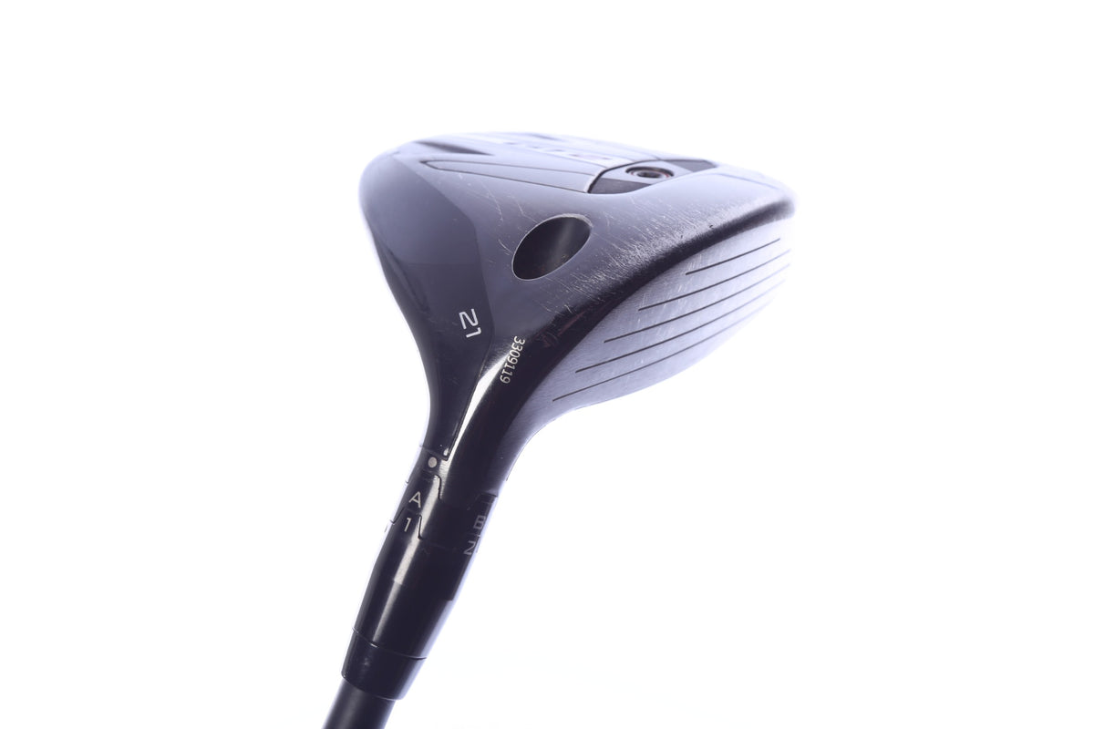 Used Titleist GT2 7-Wood - Right-Handed - 21 Degrees - Stiff Flex
