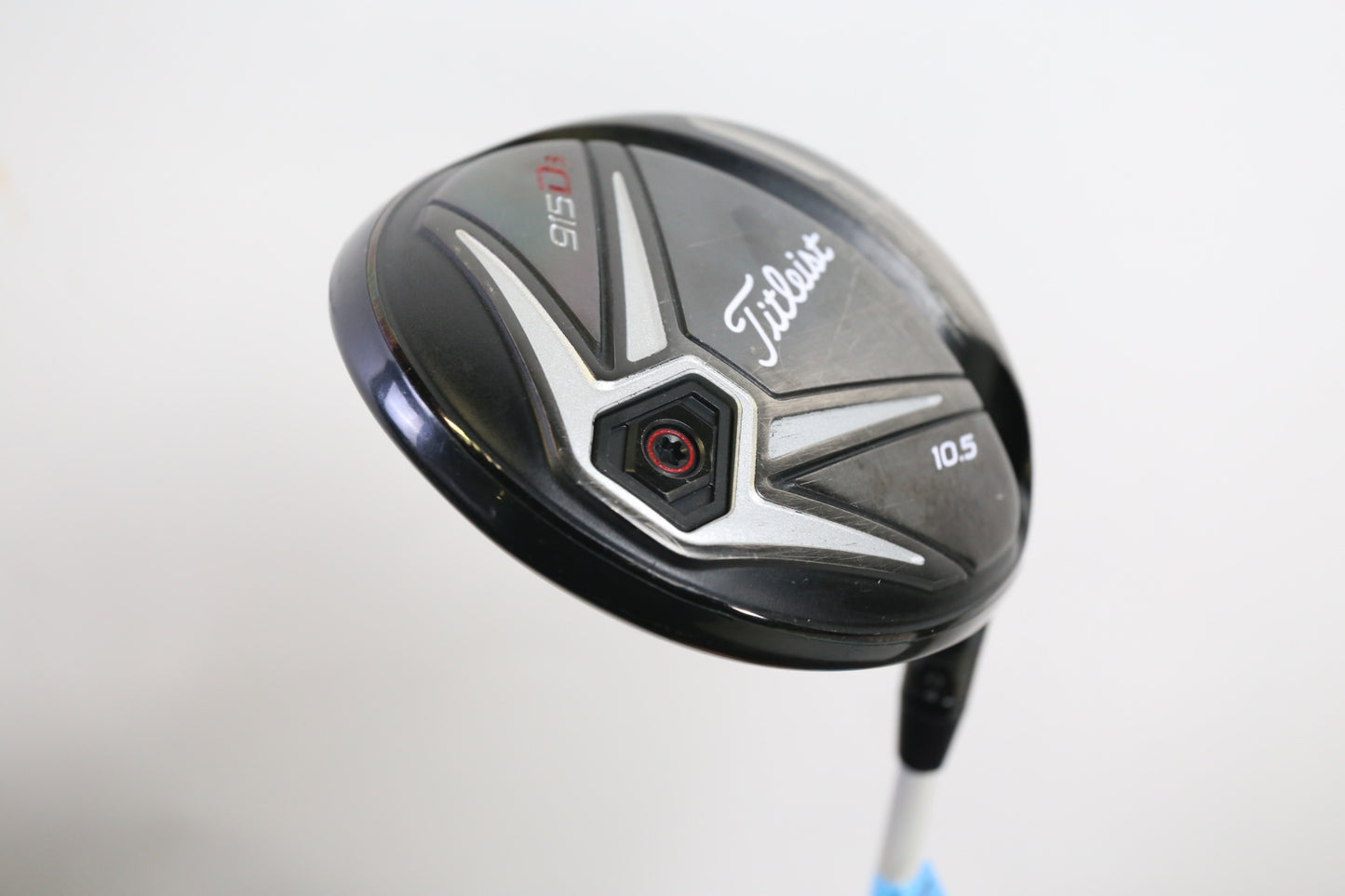 Used Titleist 915D3 Driver - Right-Handed - 10.5 Degrees - Stiff Flex
