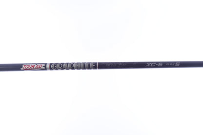 Used Titleist TSi2 Driver - 9 Degrees - Stiff Flex Graphite Design Tour AD XC-6 - Right-Handed