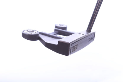 Used Titleist Scotty Cameron Cameron & Crown Futura 6M Putter - Right-Handed - 33 in - Mallet