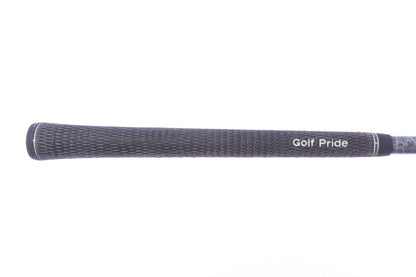 Used Titleist 909 F2 2-Wood - Right-Handed - 13.5 Degrees - Extra Stiff Flex