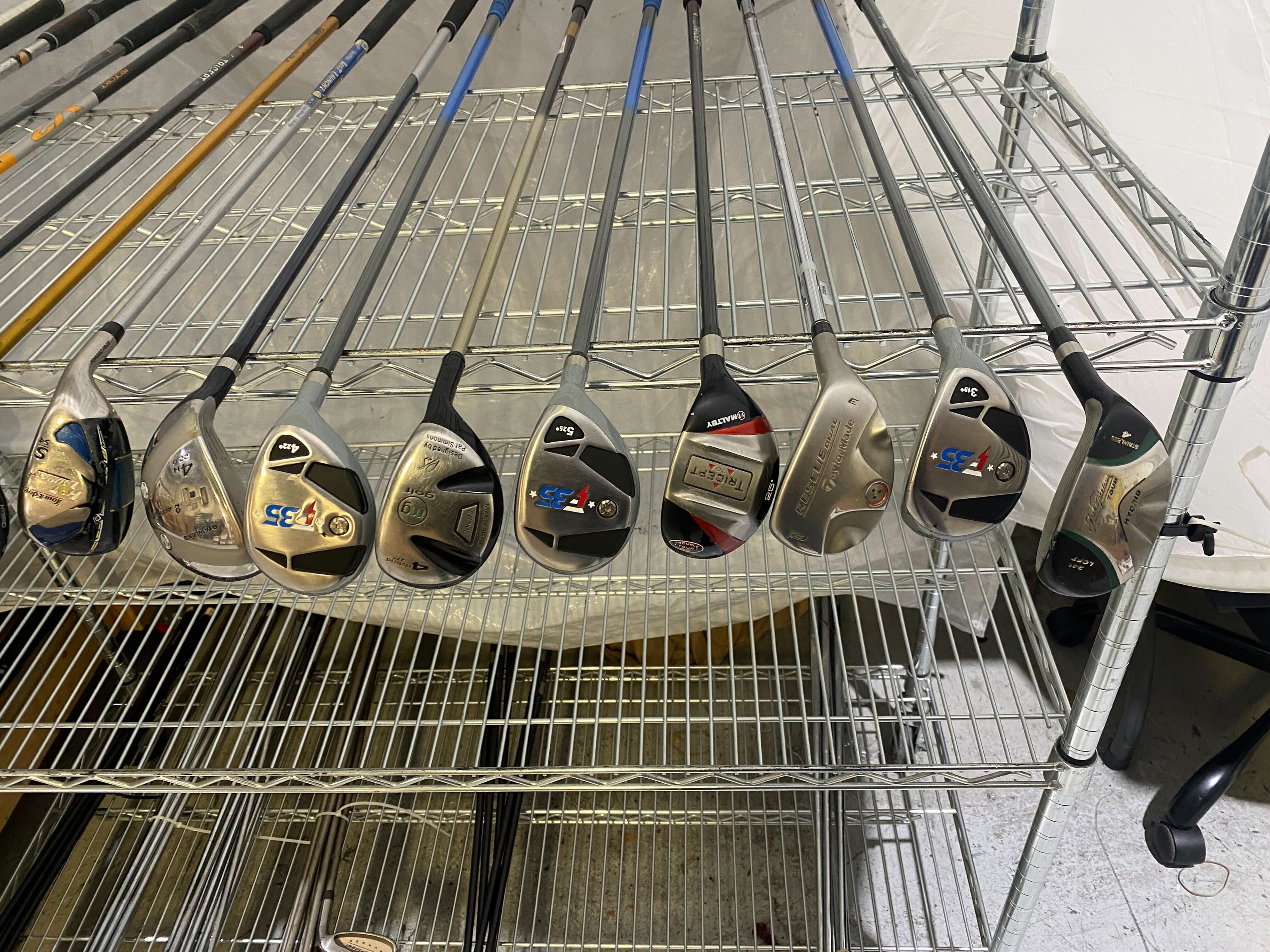 Wholesale Lot of 30 Golf Clubs - Assorted Hybrids-Next Round