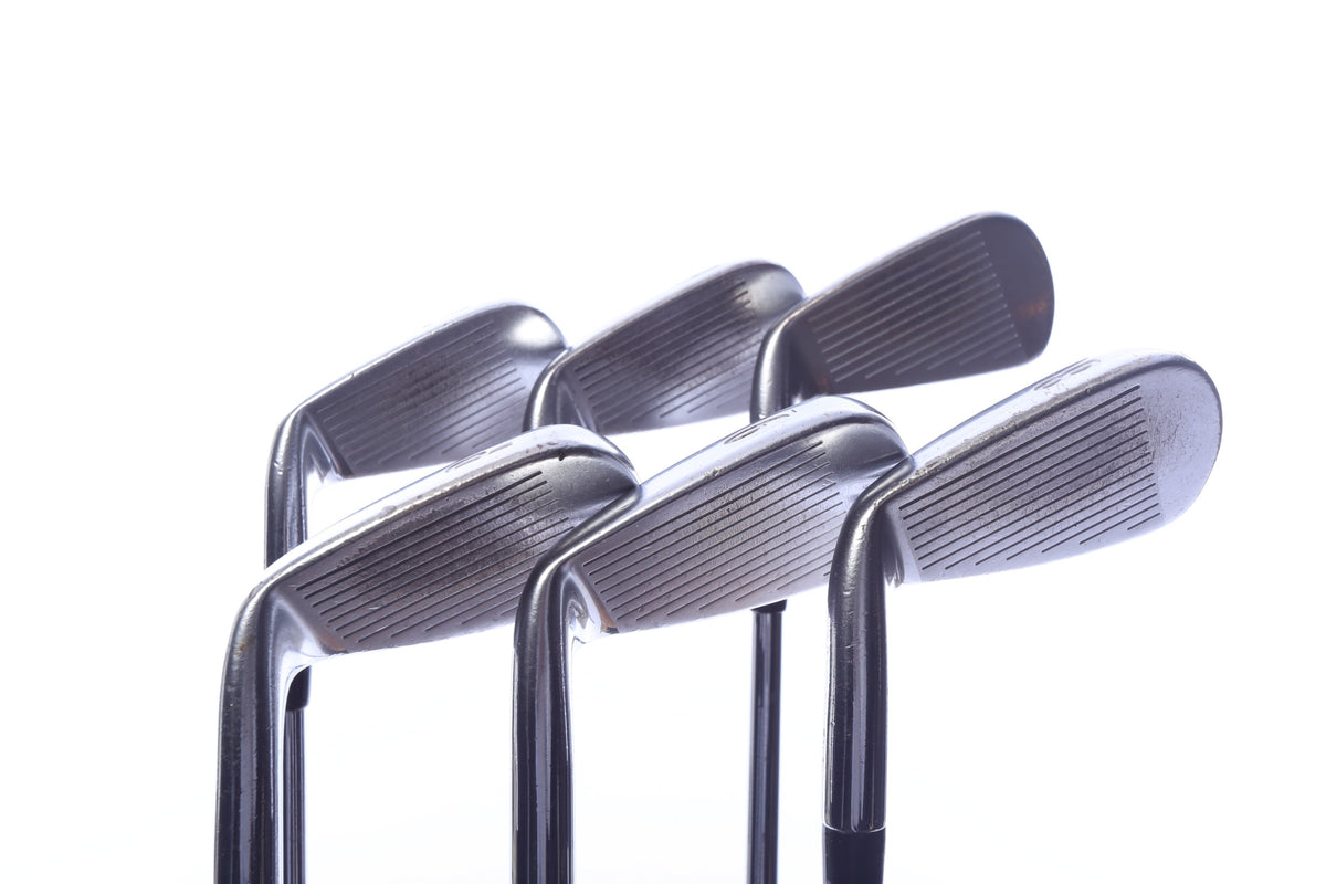 Used Titleist 712 AP2 Iron Set - Right-Handed - 5-PW - Regular Flex