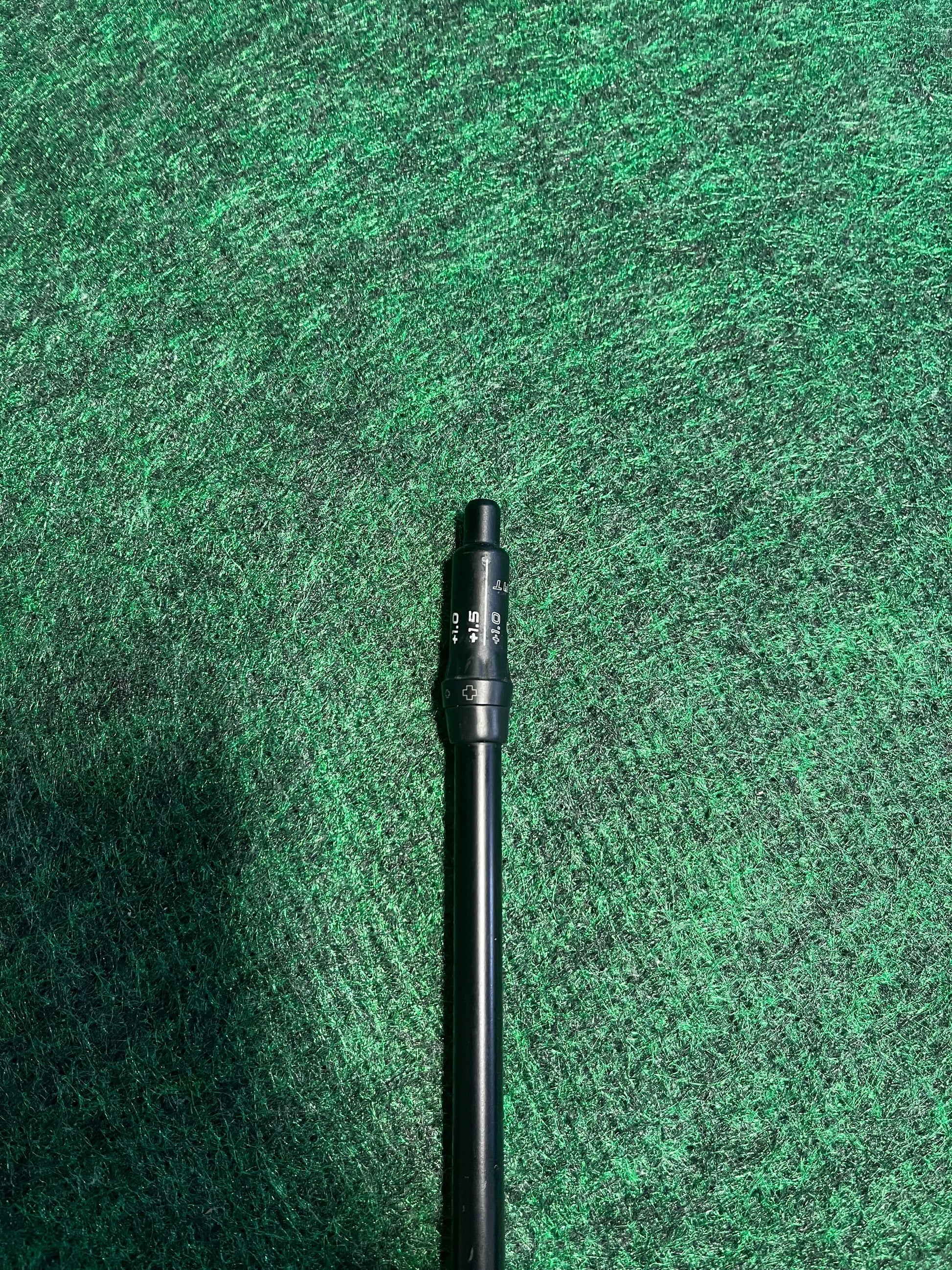VA Composites Drago Driver Shaft - Regular Flex - 44 in-Next Round