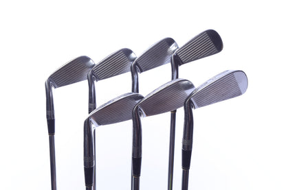 Used Wilson STAFF FG-17 Iron Set - Right-Handed - 3-9 - Stiff Flex