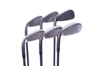 Used Wilson Staff D7 Iron Set - Right-Handed - 5-PW - Regular Flex