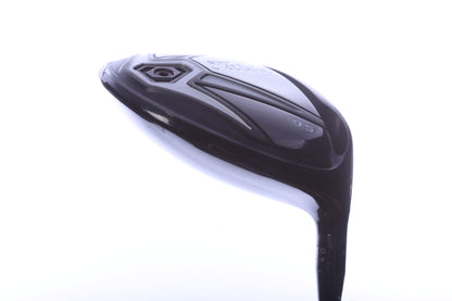 Used Titleist 915 D2 Driver - 9.5 Degrees - Extra Stiff Flex Fujikura Motore - Right-Handed