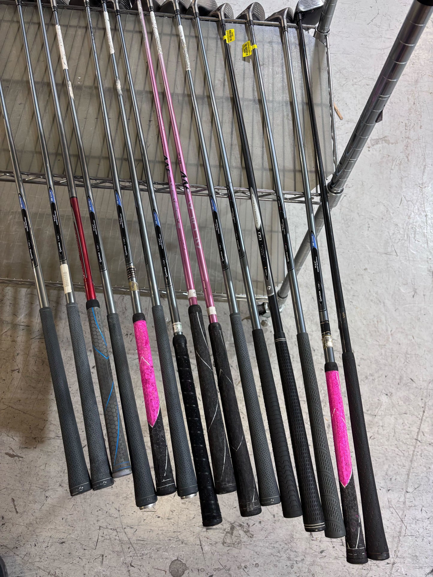 Wholesale Lot of 30 Assorted Ladies Fairway Woods-Next Round