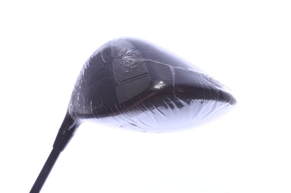 Wilson 2025 DYNAPWR Carbon Driver - 10.5 Degrees - Stiff Flex LA Golf Gold Series - Right-Handed