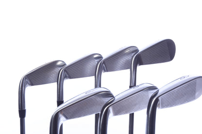 Used Titleist T200 Iron Set - Right-Handed - 4-PW - Stiff Flex