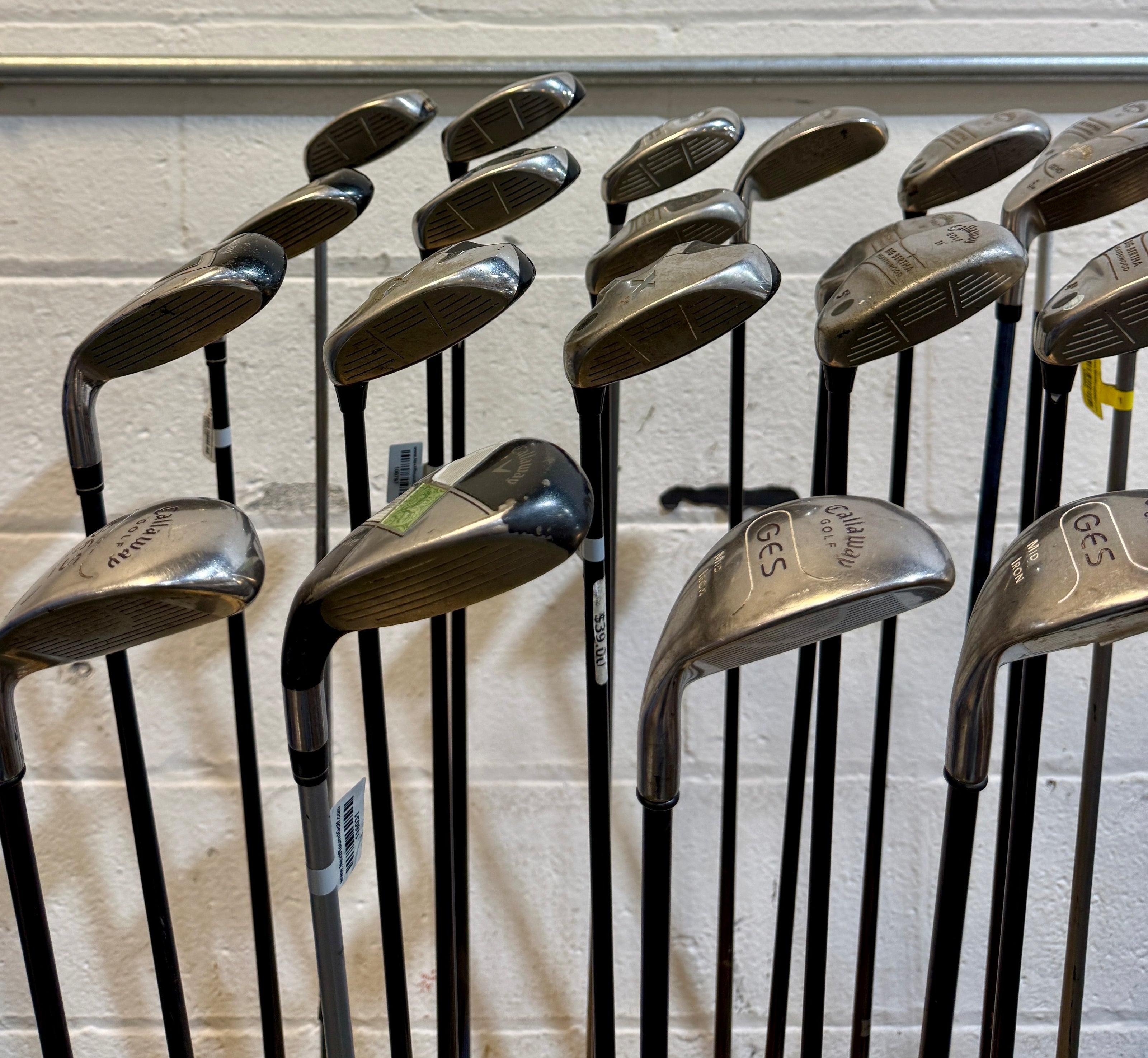Wholesale Lot of 40 Golf Clubs - Callaway Hybrids-Next Round
