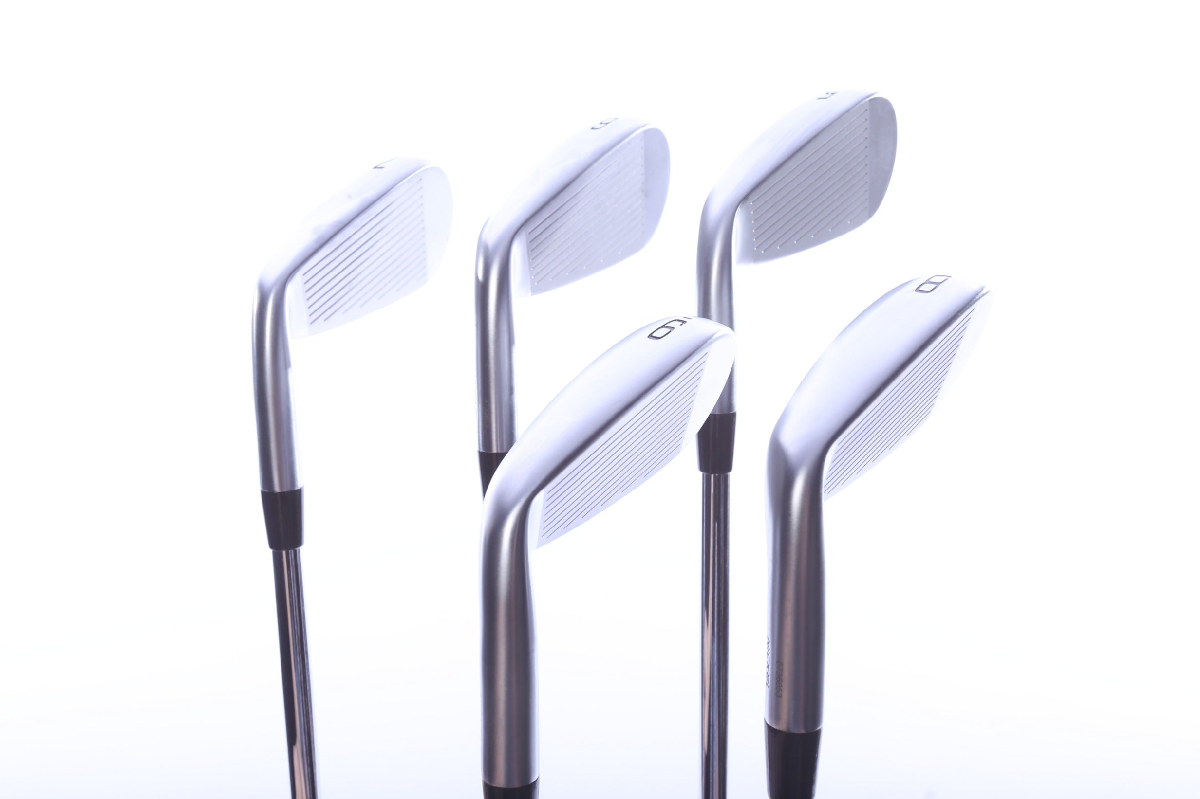 Used Mizuno JPX 925 Hot Metal Iron Set - Right-Handed - 5-9 - Regular Flex