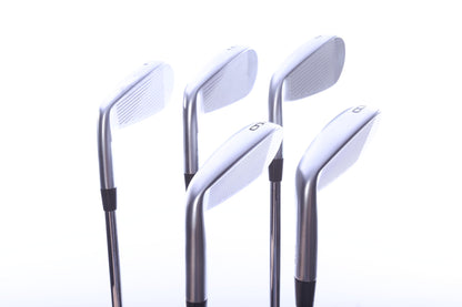 Used Mizuno JPX 925 Hot Metal Iron Set - Right-Handed - 5-9 - Regular Flex