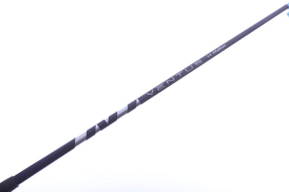 Used Fujikura Ventus Blue Velocore Driver Shaft Regular Flex Graphite - 44.5 in - Callaway Opti-Fit Adapter