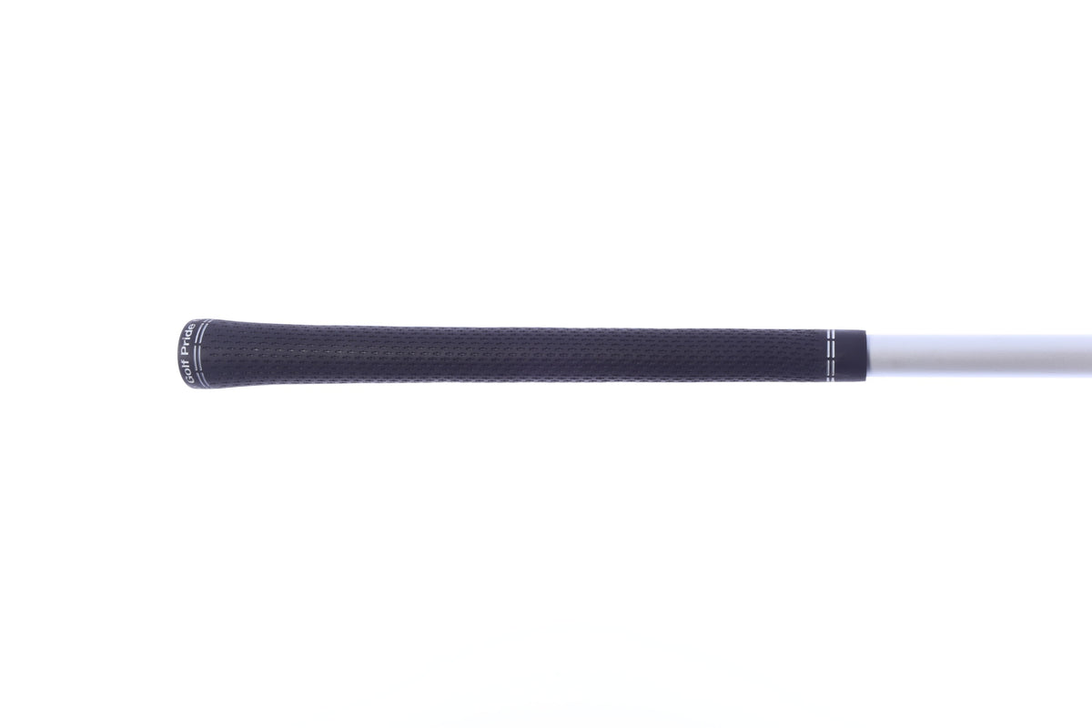 Used Fujikura Air Speeder 25 Driver Shaft Seniors Flex Graphite - 43.5 in - Titleist Surefit Adapter