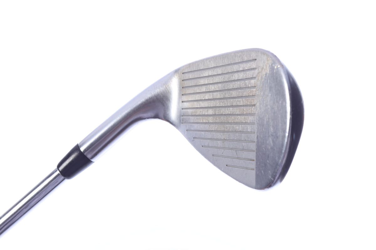 Used Titleist T200 Pitching Wedge - Right-Handed - 43 Degrees - Stiff Flex
