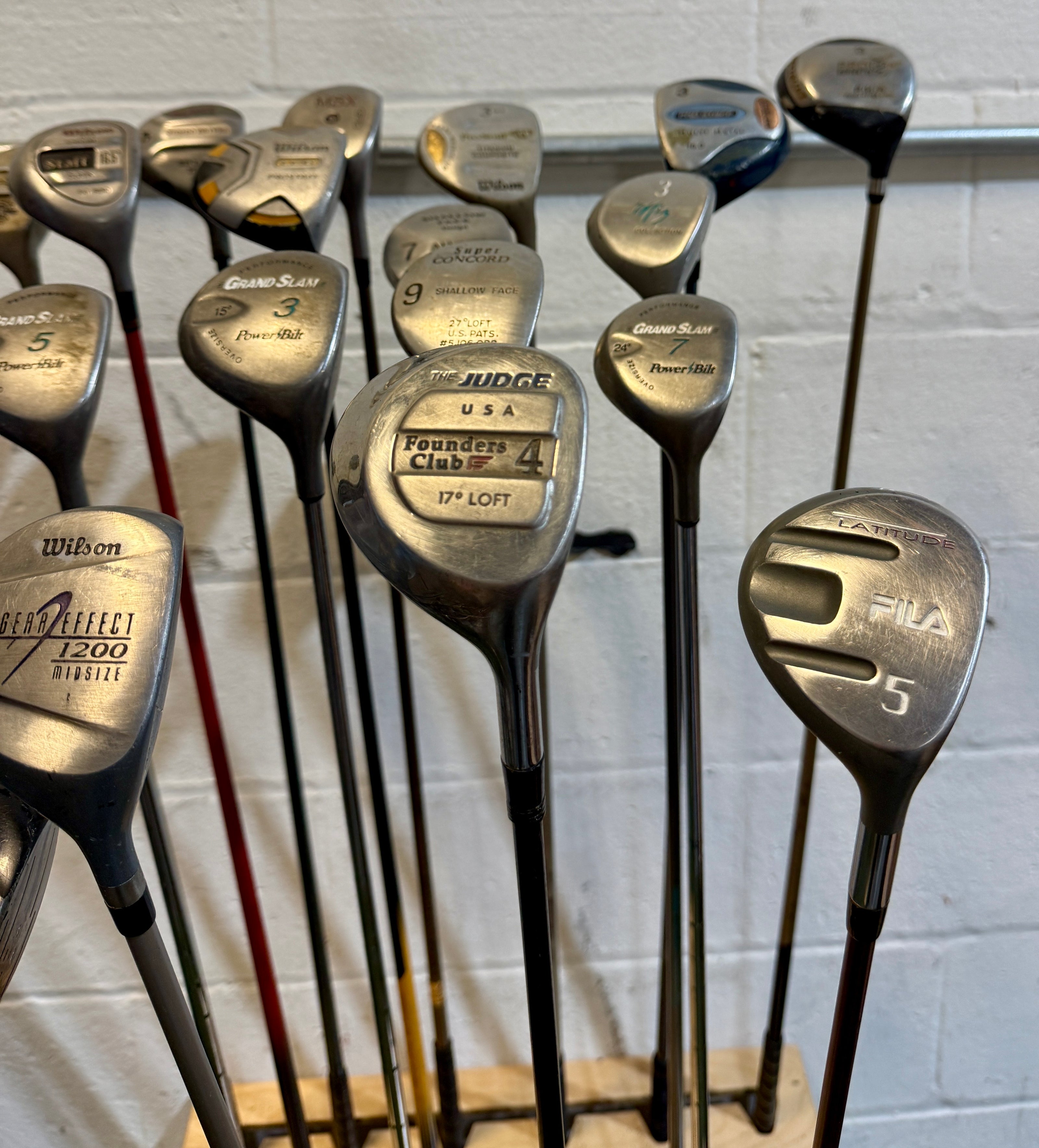 Wholesale Lot of 30 Golf Clubs - Assorted Fairway Woods - RH/LH - Mixed Flexes