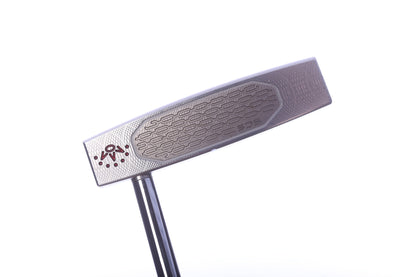 Used Titleist Scotty Cameron 2025 Studio Style Fastback Putter - Right-Handed - 35 in - Mallet