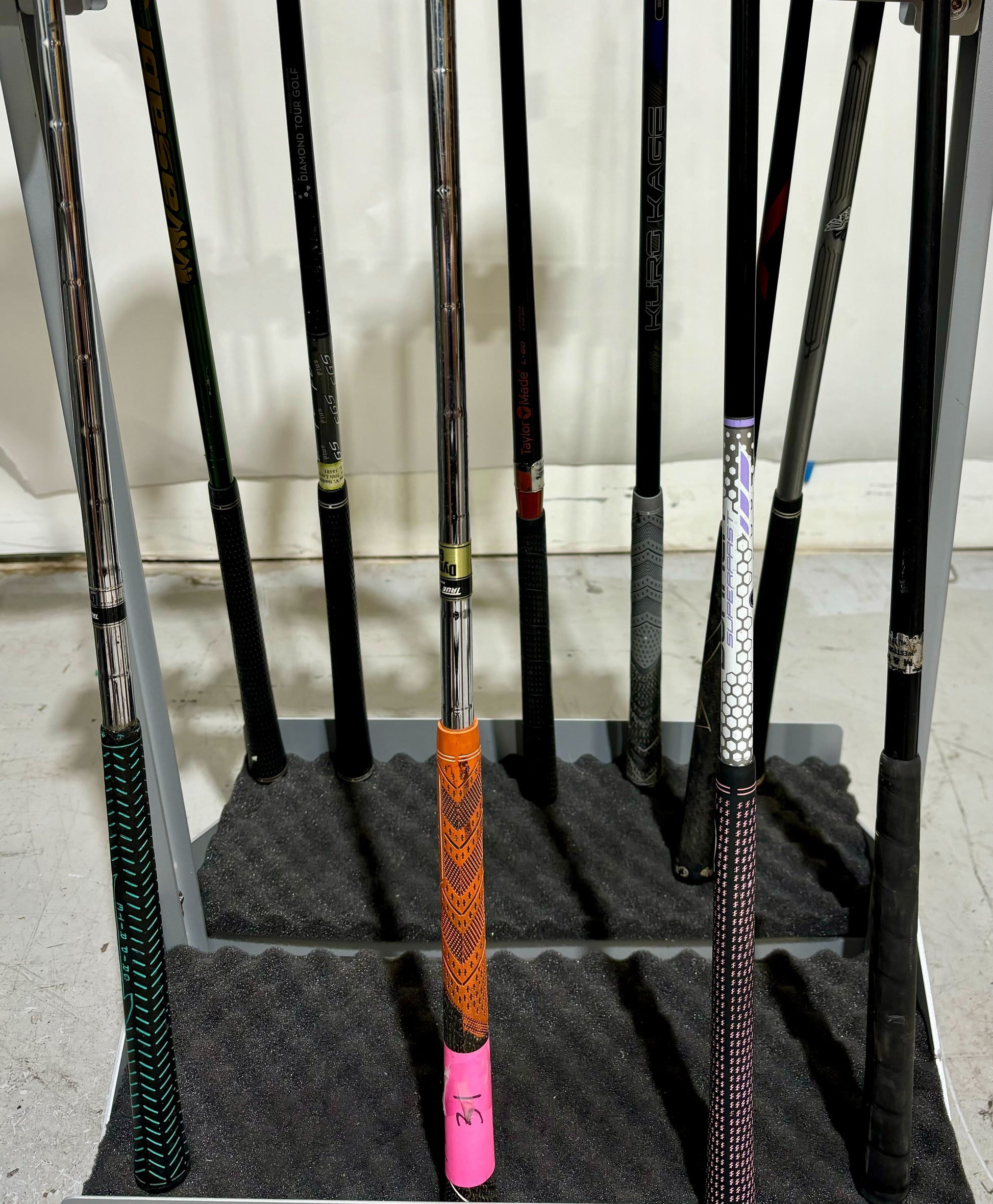Wholesale Lot of 30 Golf Clubs - Assorted Golf Clubs-Next Round