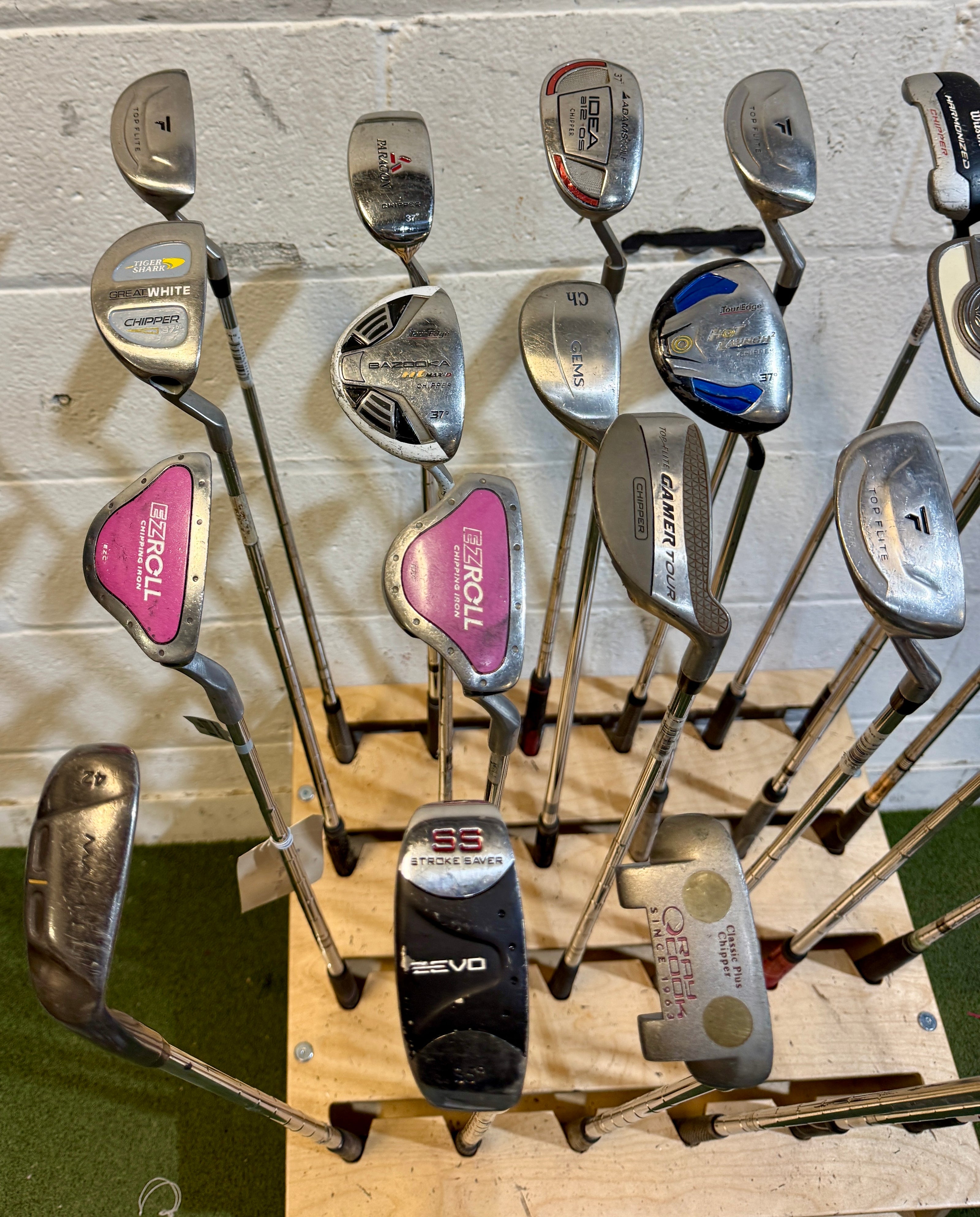 Wholesale Lot of 25 Golf Clubs - Assorted Wedges
