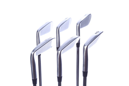Used Titleist 620 CB Iron Set - Right-Handed - 5-PW - Stiff Flex