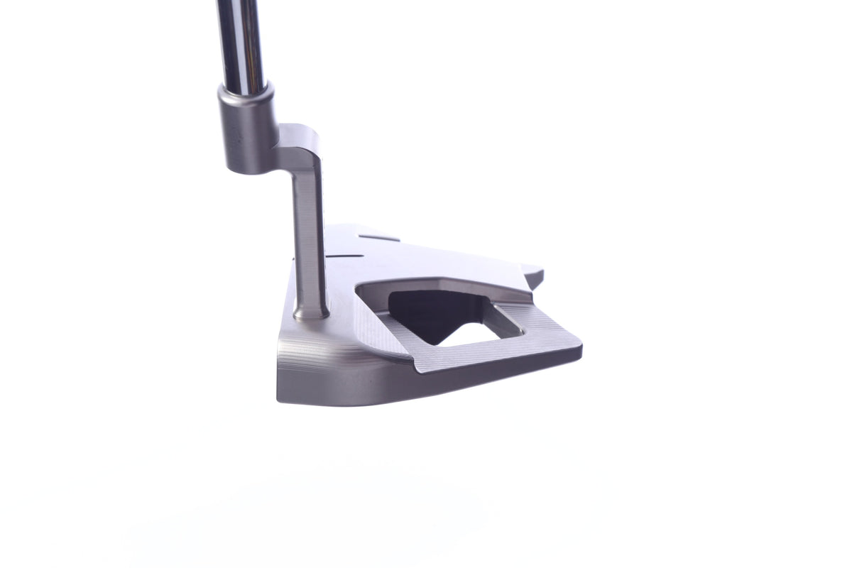 Used Titleist Scotty Cameron 2026 Phantom 9.2R Putter - Right-Handed - 35 in - Mallet