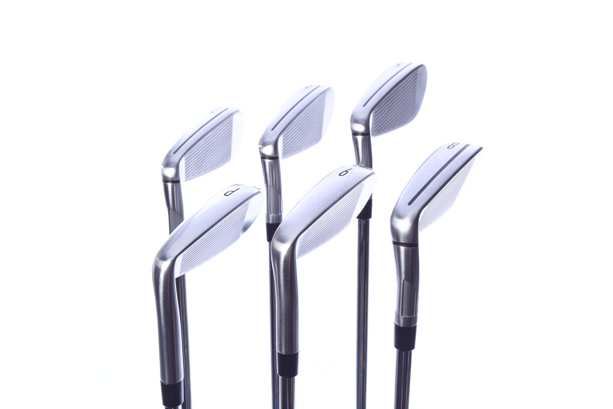 Used TaylorMade Qi Max Iron Set - Right-Handed - 5-PW - Regular Flex