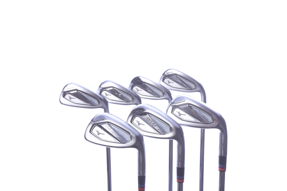 Used Mizuno JPX 925 Hot Metal Iron Set - Right-Handed - 4-PW - Stiff Flex