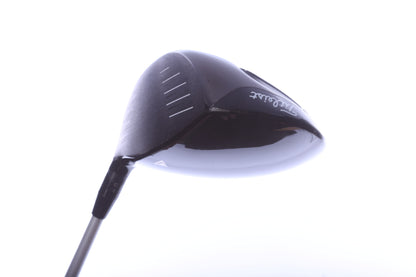 Used Titleist 915 D2 Driver - 9.5 Degrees - Extra Stiff Flex Fujikura Motore - Right-Handed
