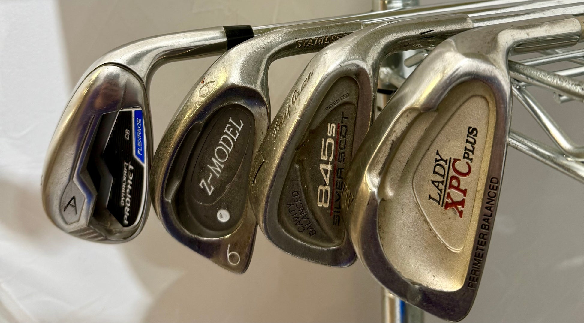 Wholesale Lot of 50 Golf Clubs - Assorted Irons and wedges-Next Round